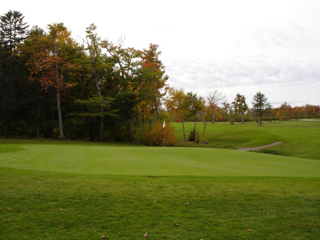 Maplewood Golf & Country Club